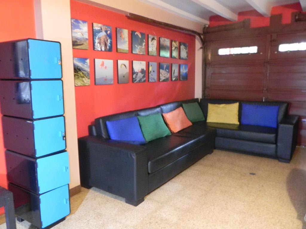 Hostal Tamarindo Itagui Ngoại thất bức ảnh