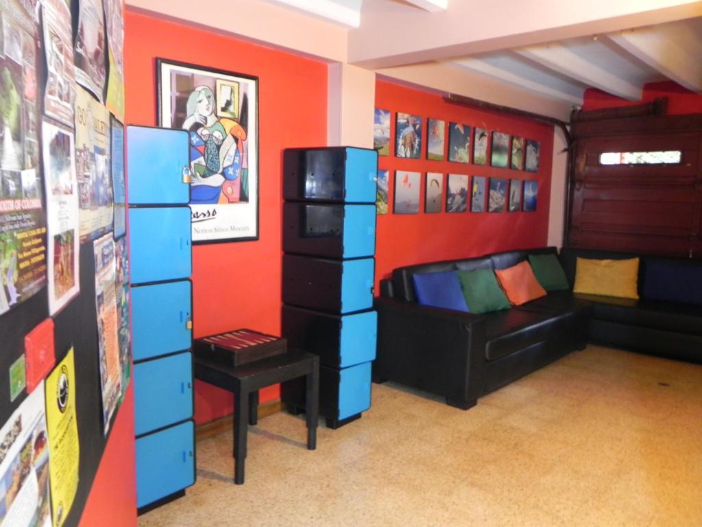 Hostal Tamarindo Itagui Ngoại thất bức ảnh