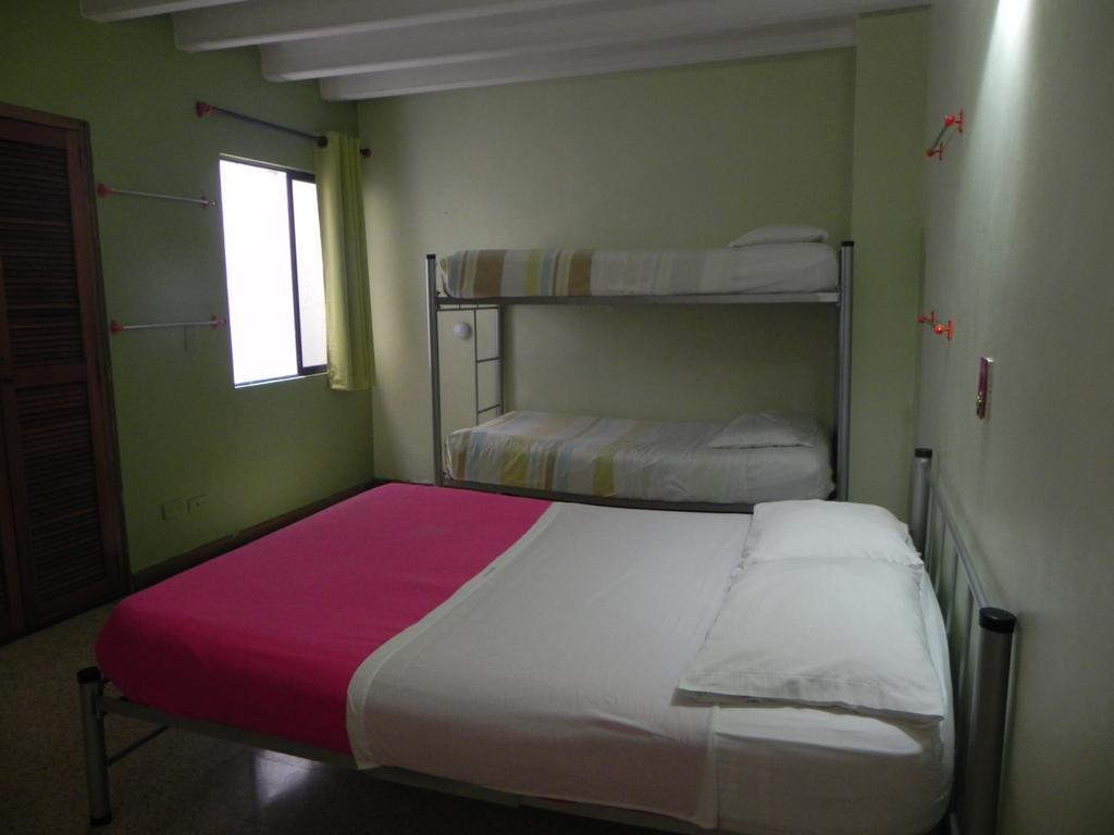 Hostal Tamarindo Itagui Ngoại thất bức ảnh